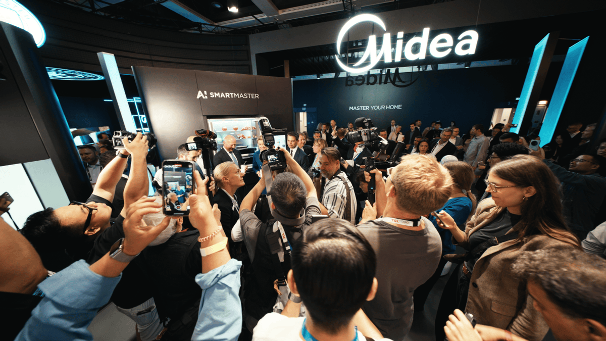 FA2025为全球用户重构全屋智慧生活AG真人试玩平台美的领先科技惊艳亮相I(图1) FA2025为全球用户重构全屋智慧生活AG真人试玩平台美的领先科技惊艳亮相I(图1)